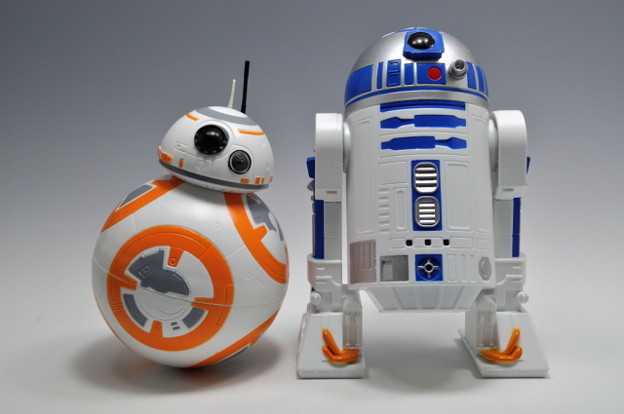 タカラトミー_STAR WARS サウンドドロイド ブラブラ R2-D2 ユラユラ BB-8