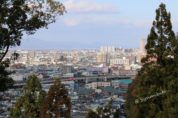 二の丸から山形市街地を望む