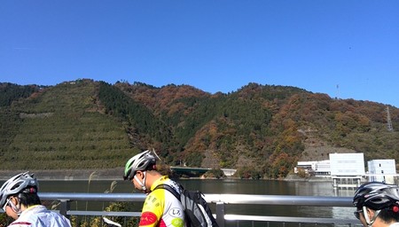 宮ケ瀬ダム近く