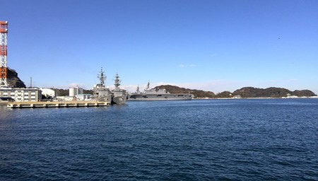 ひゅうが型護衛艦ヘリ空母 @ヴェルニー公園
