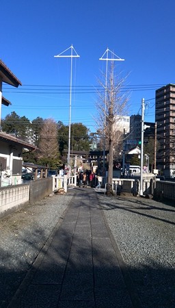 初詣 午前中は晴れていました。