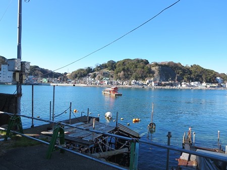 ああ、いっちゃってるし。浦賀の渡し。さあ、陸路でパン屋をめざそう。。