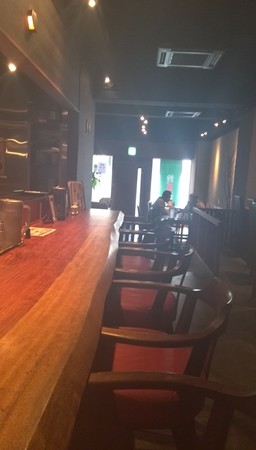 鉤椰 (kagiya)店内 おしゃれにできています。