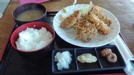 本日のフライ定食(鮪と穴子)@レストランKANEDA