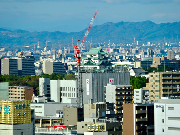 全面開業翌日(4月18日)のJRゲートタワー - 30:ゲートタワーから見た名古屋城天守閣