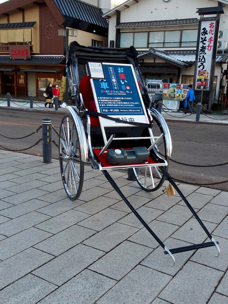 犬山城下町 待機中の お笑い人力車 の人力車 2 写真共有サイト フォト蔵