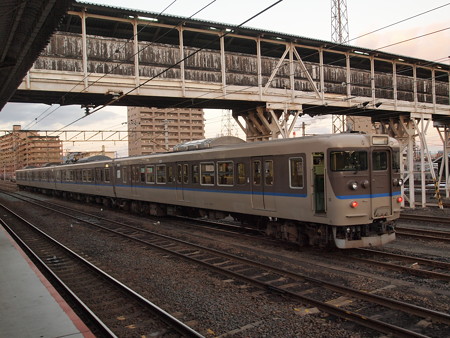 115系カフェオレ 山陽本線岩国駅