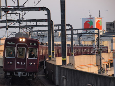 阪急5100系普通 阪急宝塚線豊中駅