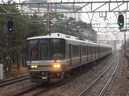 223系新快速 山陽本線舞子駅01