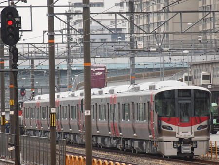 227系甲種輸送 山陽本線鷹取駅01