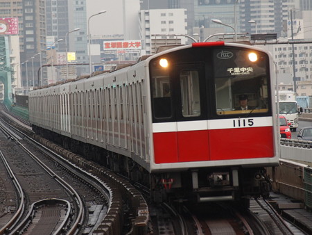 大阪市営地下鉄10系 御堂筋線西中島南方駅07