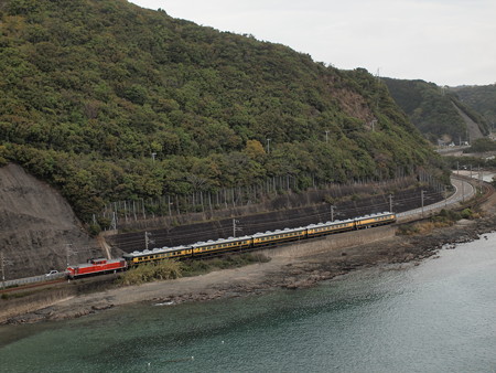 DD51 サロンカーなにわ 紀勢本線紀伊浦上~下里18