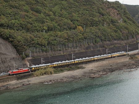 DD51 サロンカーなにわ 紀勢本線紀伊浦上~下里19