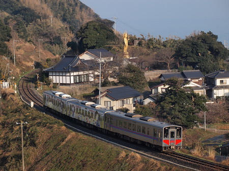 キハ121系普通 山陰本線泊~青谷