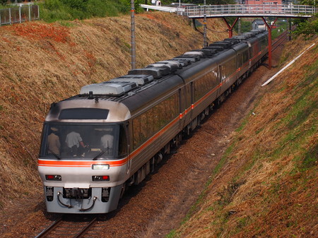 キハ85系特急ワイドビューひだ 高山本線鵜沼~各務原01