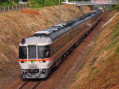キハ85系特急ワイドビューひだ 高山本線鵜沼~各務原02