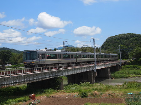 223系新快速 北陸本線河毛~高月