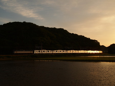 EF65メトロ13000系甲種 東海道本線近江長岡~柏原01