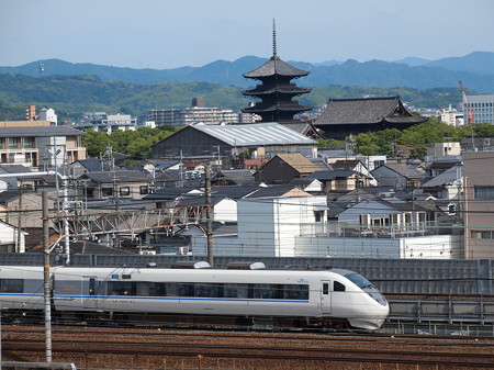 681系特急サンダーバード 東海道本線京都~西大路