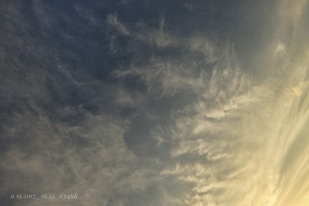 16:55sunset sky ～クイック、秋の高い夕空