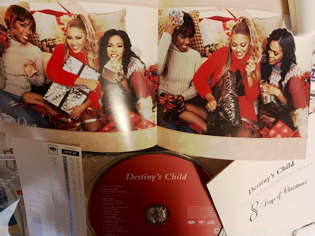 smile smile smile :) heartwarming presents for 8Days of Christmas / Destiny&#039;s Child