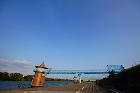 金町浄水場の取水塔