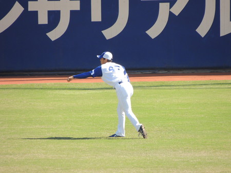 背番号47。