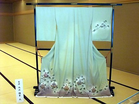よく見れば…