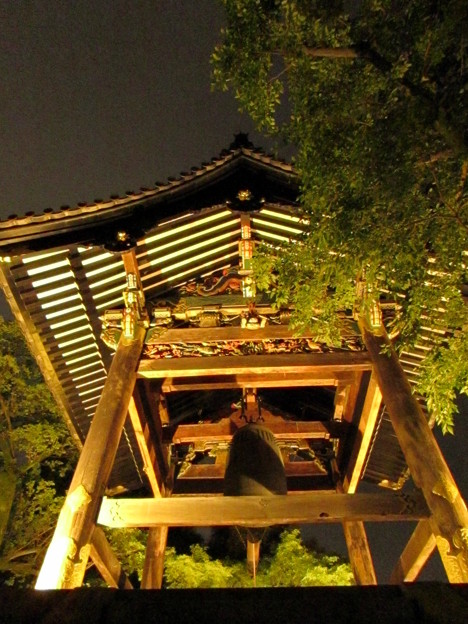 西本願寺・鐘楼2