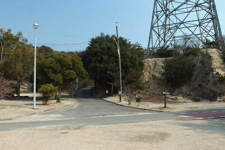 南部砲台跡へ続く道