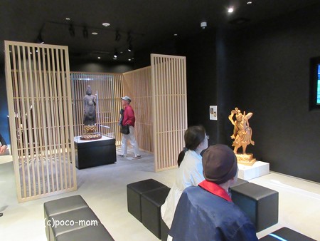 I 長浜城歴史博物館蔵 聖観音菩薩立像IMG_0443