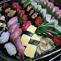 Photos: 生地のテイクアウト寿司
