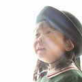 輝く