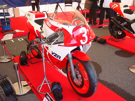ＹＺＲ５００　平　忠彦