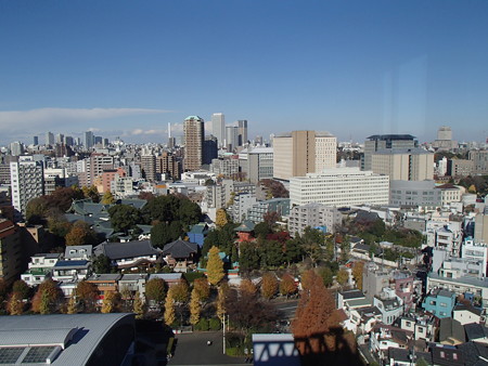 PC064743