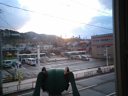 枕崎の初日の出、こんな感じです。雲が邪魔してお日様見えません。 ...
