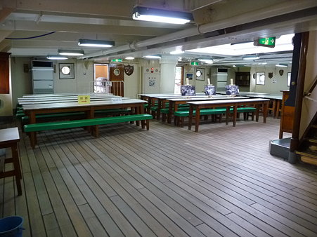 091112-日本丸船内 (59)
