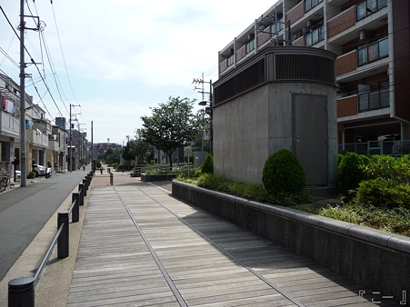 110622-東横廃線 東白楽→反町 (41)