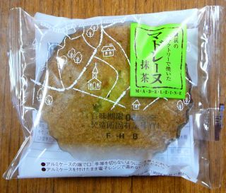 抹茶マドレーヌ