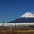 Photos: ７００系と富士山