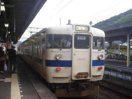 南延岡行き普通列車(佐伯駅)