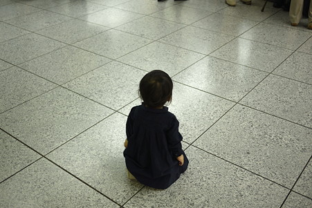 2011.05.18　東京駅　姫休息