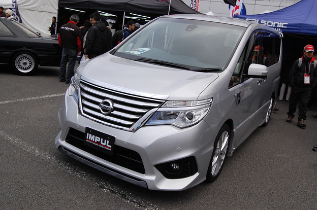 車なごで、もし装備品にインパルエアロがあったら・・・インパルセレナちゃん誕生じゃんよー!w コスチュームは・・・カルソニックレディの格好でオナシャスwww
