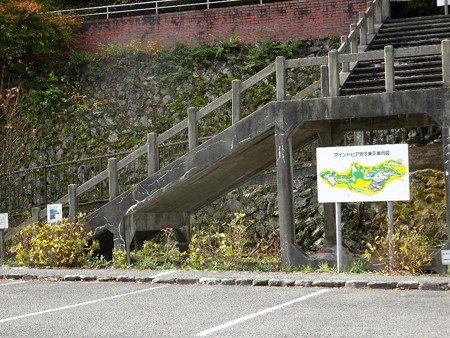 171109-02別子銅山プラットホーム