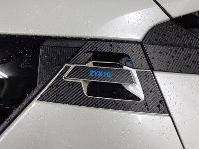 C-HR　リアドアハンドルカーボンシート　ロゴ有り