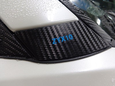 C-HR　Aピラーパネル　カーボンシート