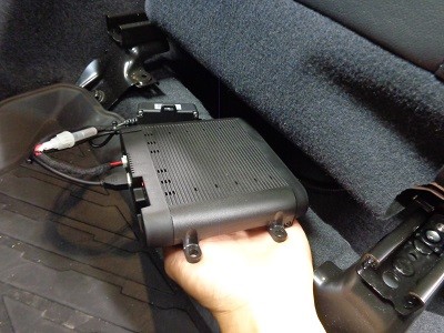 フォレスター　ドライブレコーダー取付　マルチバッテリー