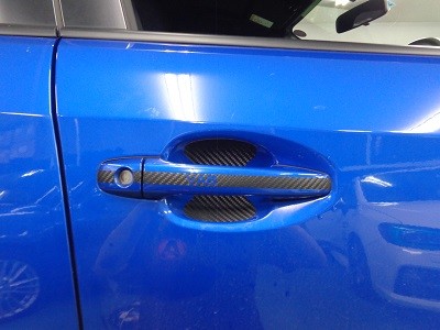 WRX STI VAB　ドアハンドルカーボンシート施工