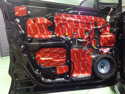 Ｃ－ＨＲ　千葉県　デッドニング施工・ＪＬオーディオスピーカー取付