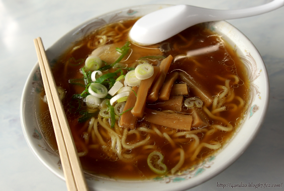 しょう油ラーメン P7010015
